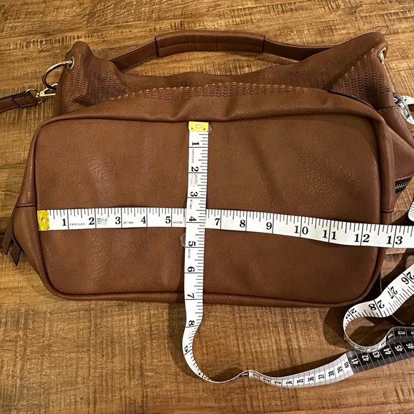 Chic Brown Faux Leather Hobo Shoulder Crossbody Bag W/Detachable Crossbody Strap - Picture 14 of 16